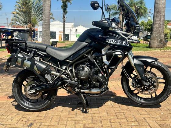 TRIUMPH TIGER 800 XRT 